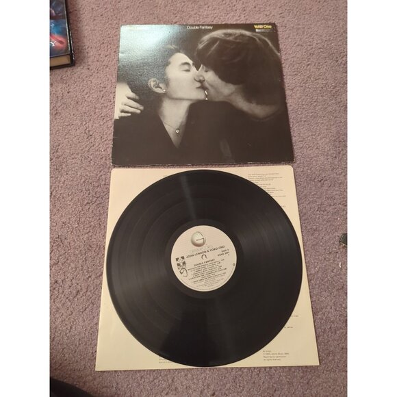 John Lennon Yoko Ono Double Fantasy 1980 Vinyl Record LP (XGHS-2001) - Picture 1 of 2